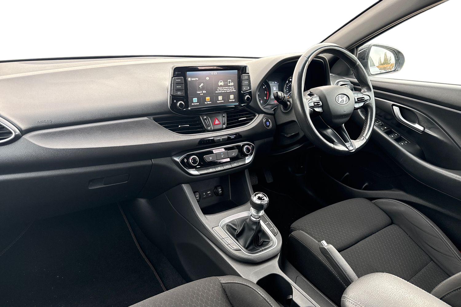 Used Hyundai i30 2018 for sale - 76495074: Photo 4