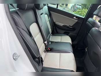 Used Kia Sportage 2017 for sale - 78251928: Photo