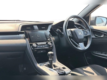 Used Honda Civic 2020 for sale - 79194377: Photo