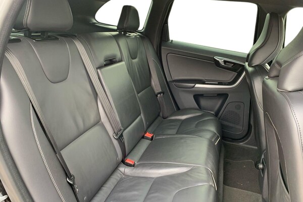 Used Volvo XC60 2017 for sale - 76253280: Photo 12