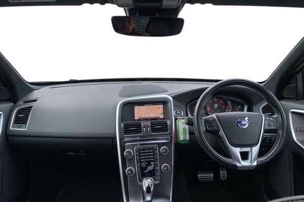 Used Volvo XC60 2017 for sale - 76253280: Photo 3