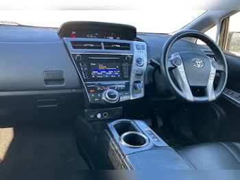 Used Toyota Prius+ 2016 for sale - 79656058: Photo