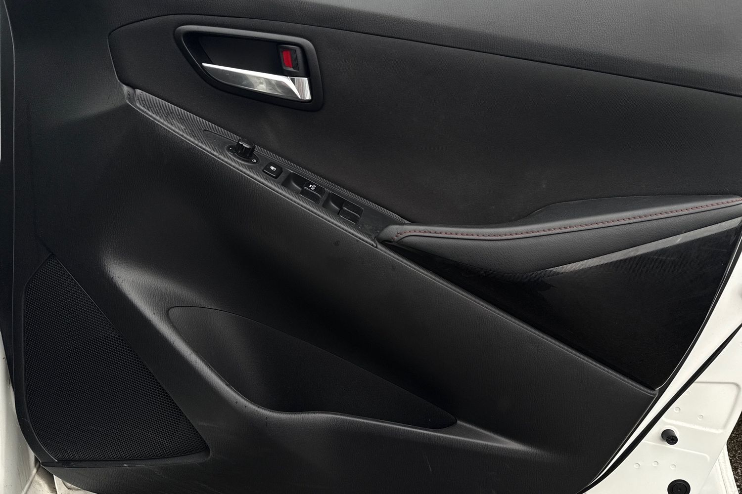 Used Mazda Mazda2 2016 for sale - 77361893: Photo 17