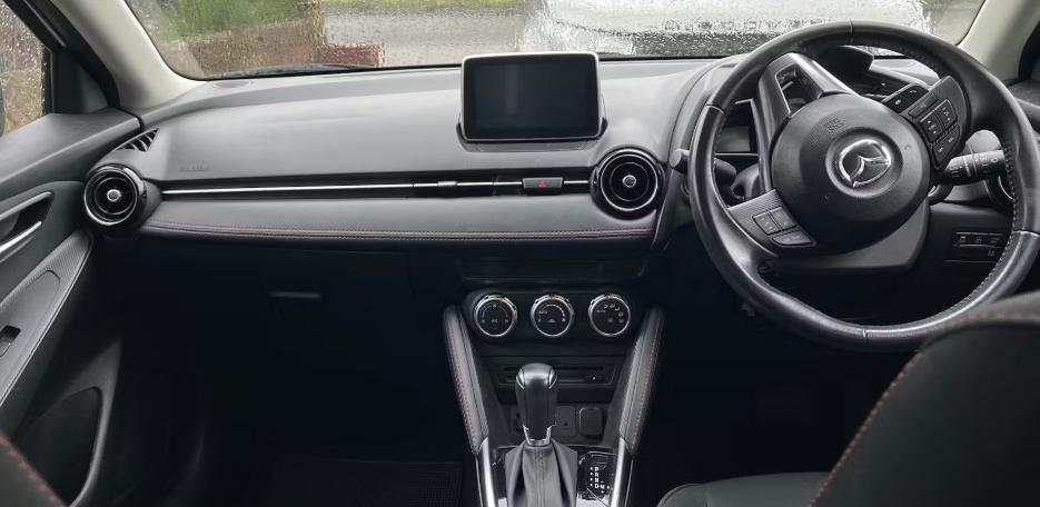 Used Mazda Mazda2 2016 for sale - 77361893: Photo 3