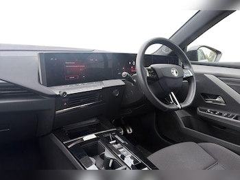 Used Vauxhall Astra 2024 for sale - 79620212: Photo
