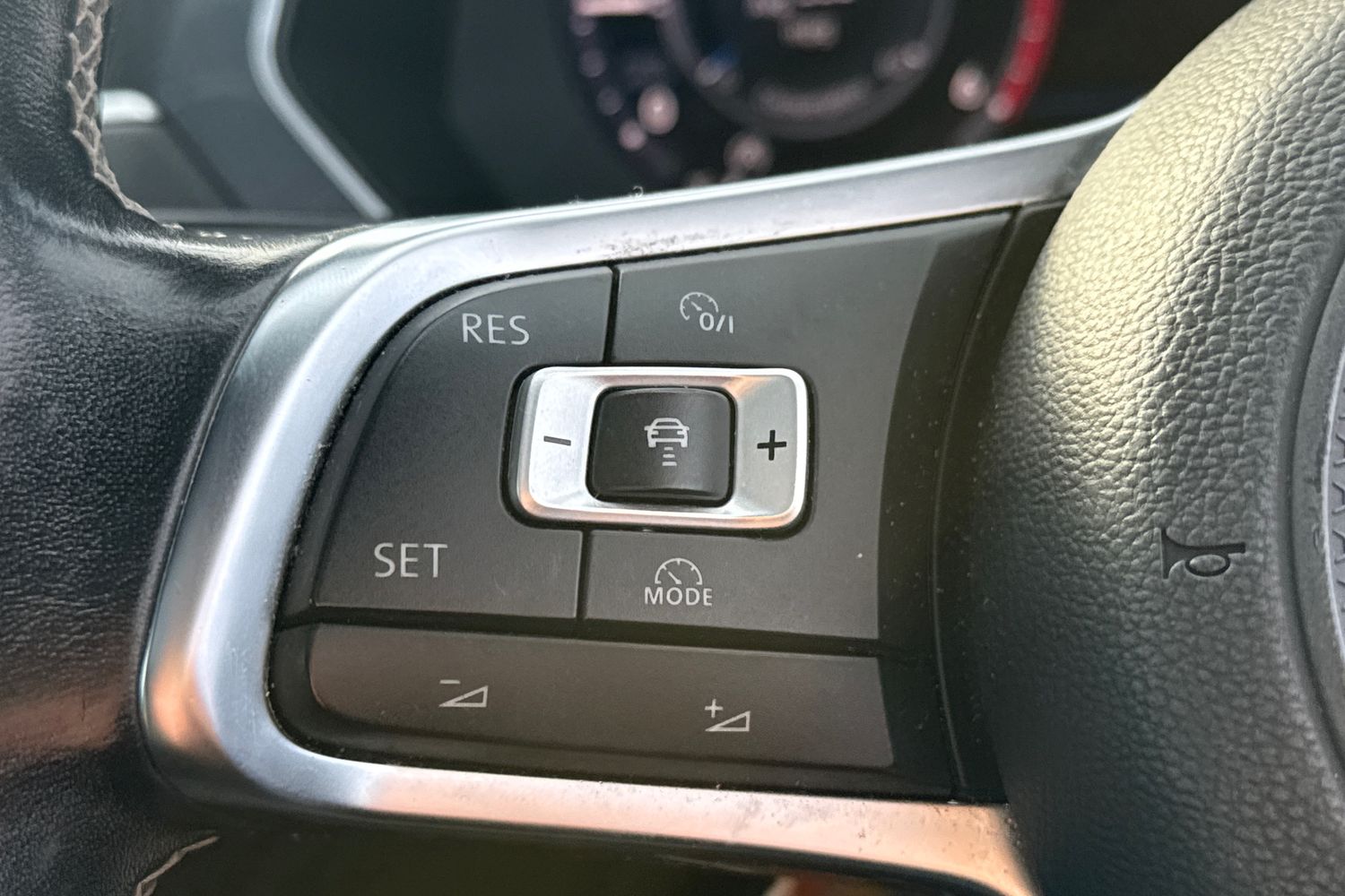 Used Volkswagen Tiguan 2017 for sale - 76979127: Photo 9