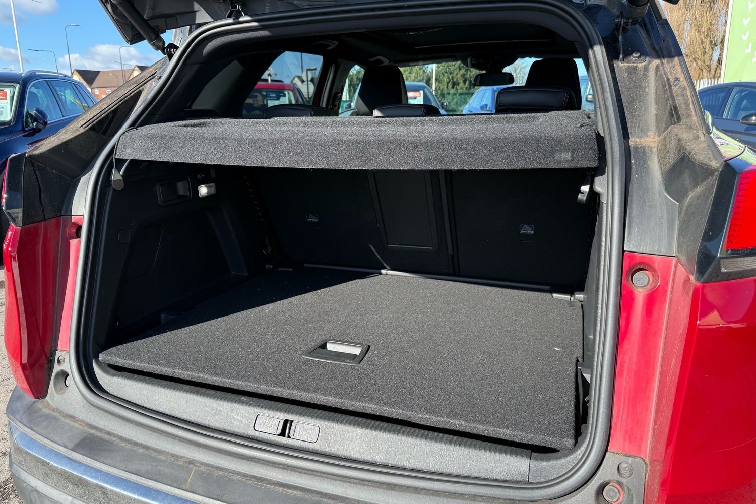 Used Peugeot 3008 2018 for sale - 77728787: Photo 12