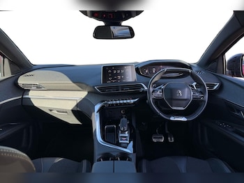 Used Peugeot 3008 2018 for sale - 77728787: Photo