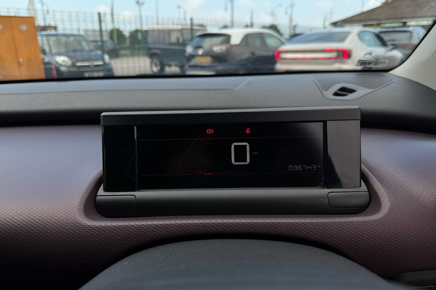 Used Citroen C4 Cactus 2018 for sale - 76447639: Photo 10