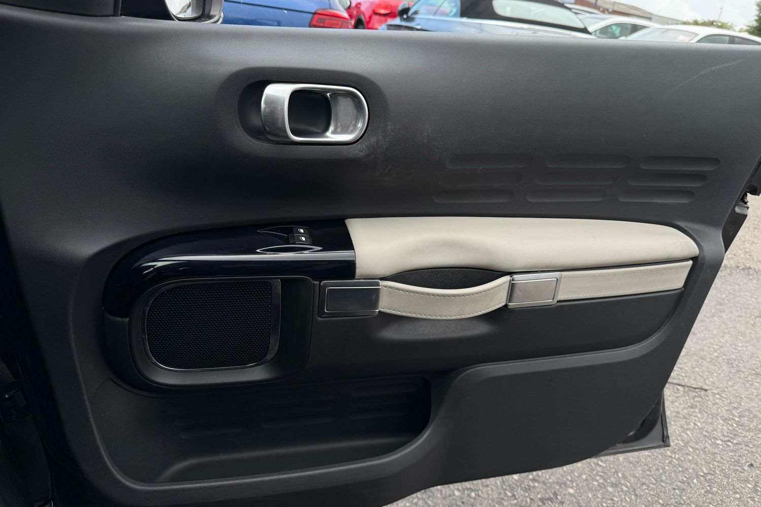 Used Citroen C4 Cactus 2018 for sale - 76447639: Photo 12