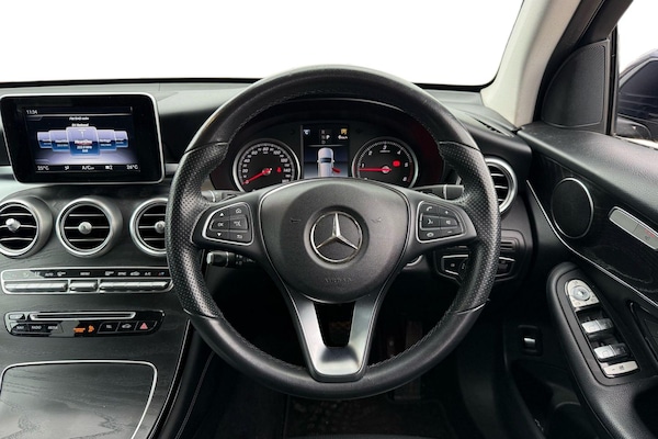 Used Mercedes-Benz GLC 2018 for sale - 75724353: Photo 5