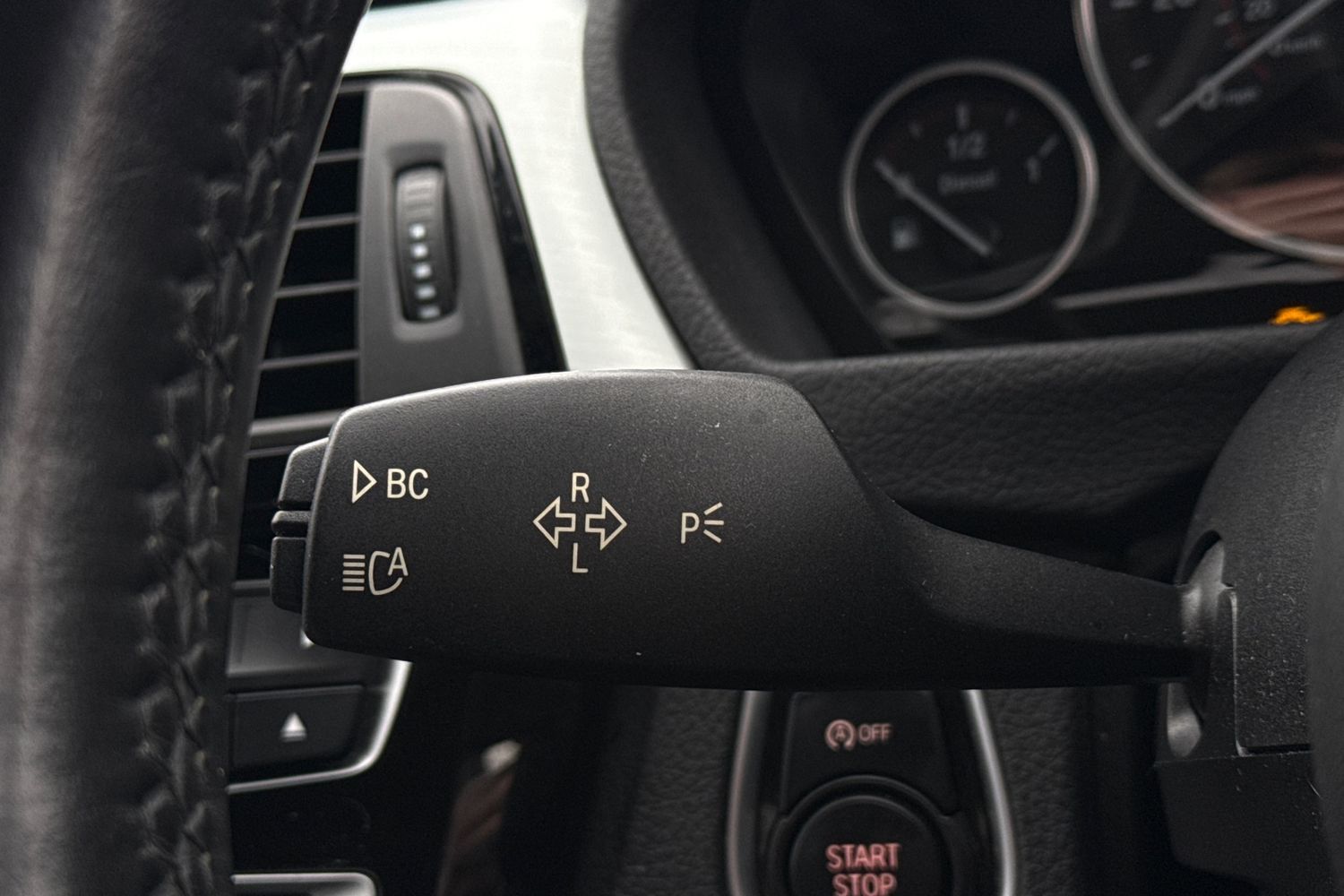 Used BMW 3 Series 2017 for sale - 77517097: Photo 13