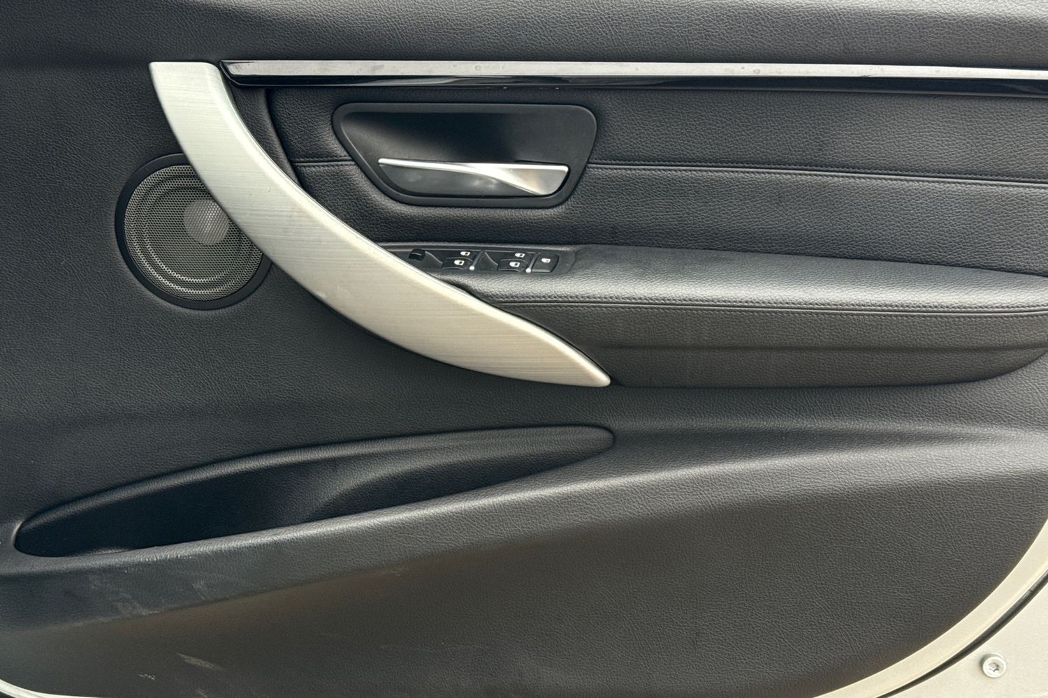 Used BMW 3 Series 2017 for sale - 77517097: Photo 17