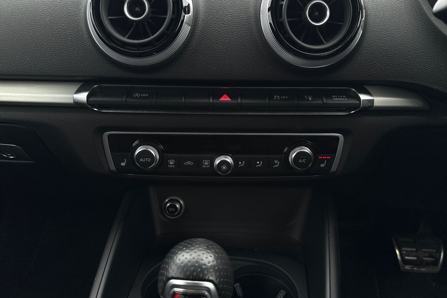 Used Audi A3 2017 for sale - 77914378: Photo 7