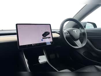 Used Tesla Model 3 2019 for sale - 79819120: Photo