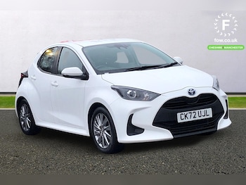 Used Toyota Yaris 2022 for sale - 77764535: Photo