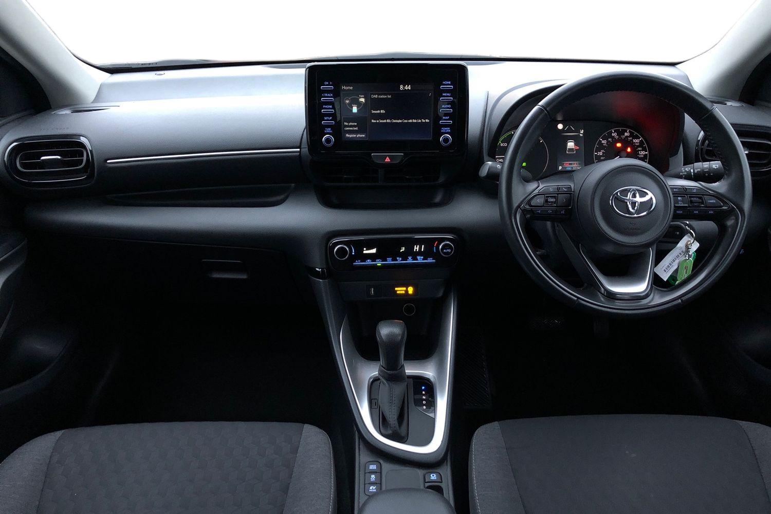 Used Toyota Yaris 2022 for sale - 77764535: Photo 3