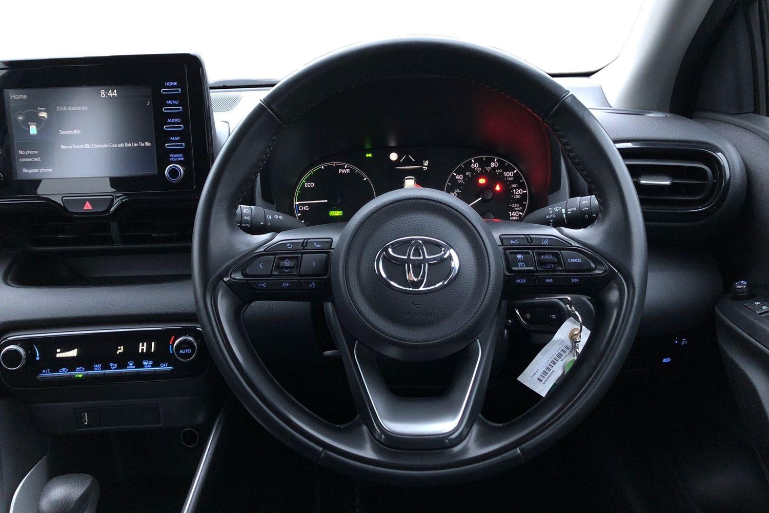 Used Toyota Yaris 2022 for sale - 77764535: Photo 5