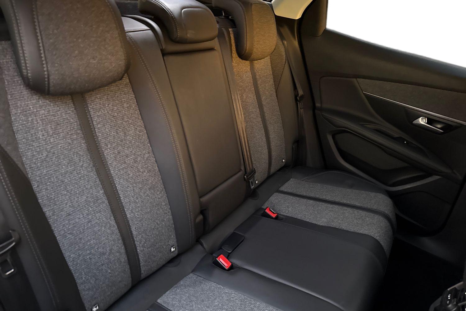 Used Peugeot 3008 2017 for sale - 77502189: Photo 17