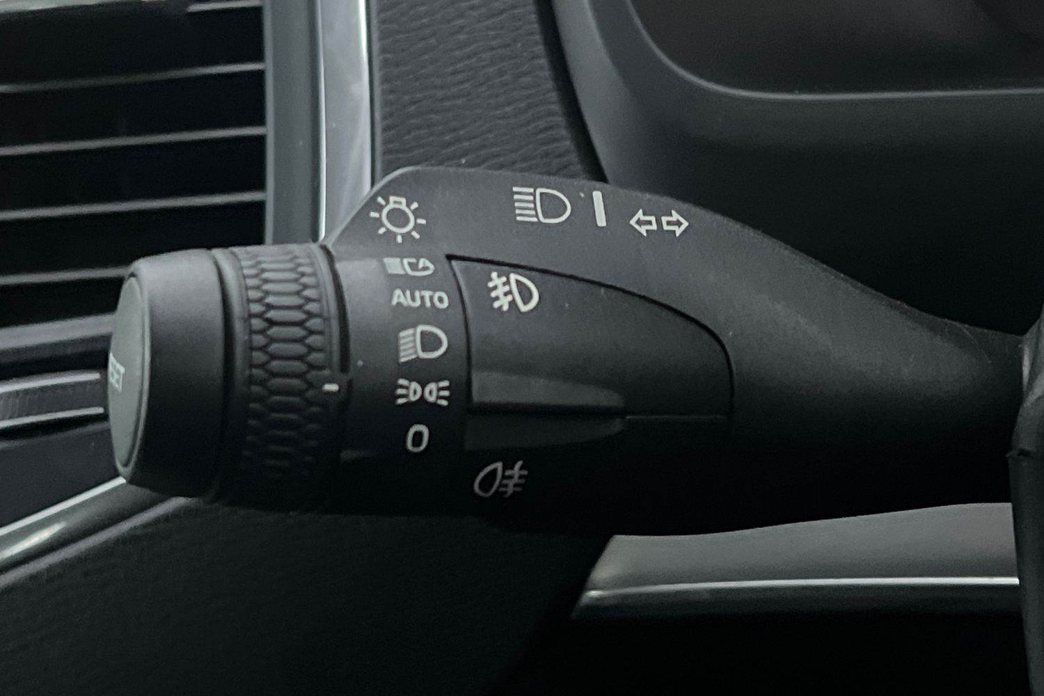 Used Volvo XC90 2018 for sale - 76718543: Photo 16