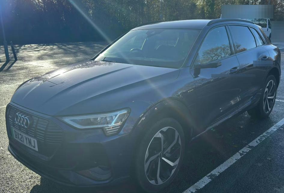 Used Audi e-tron 2021 for sale - 76929274: Photo 1