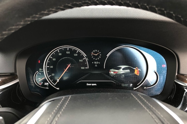 Used BMW 5 Series 2017 for sale - 75546055: Photo 10