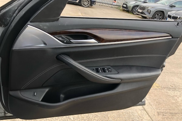 Used BMW 5 Series 2017 for sale - 75546055: Photo 12