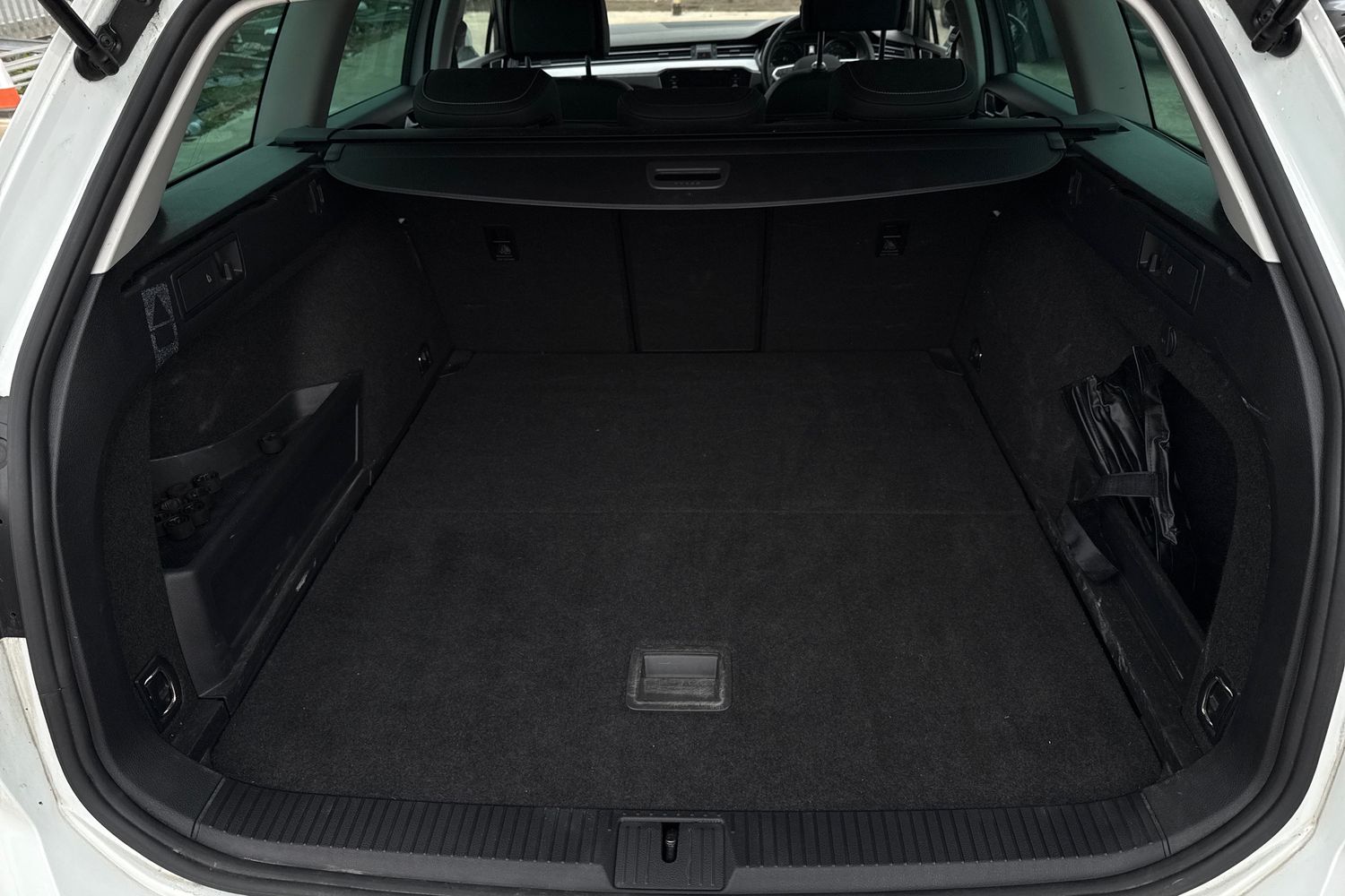 Used Volkswagen Passat 2021 for sale - 77514965: Photo 16