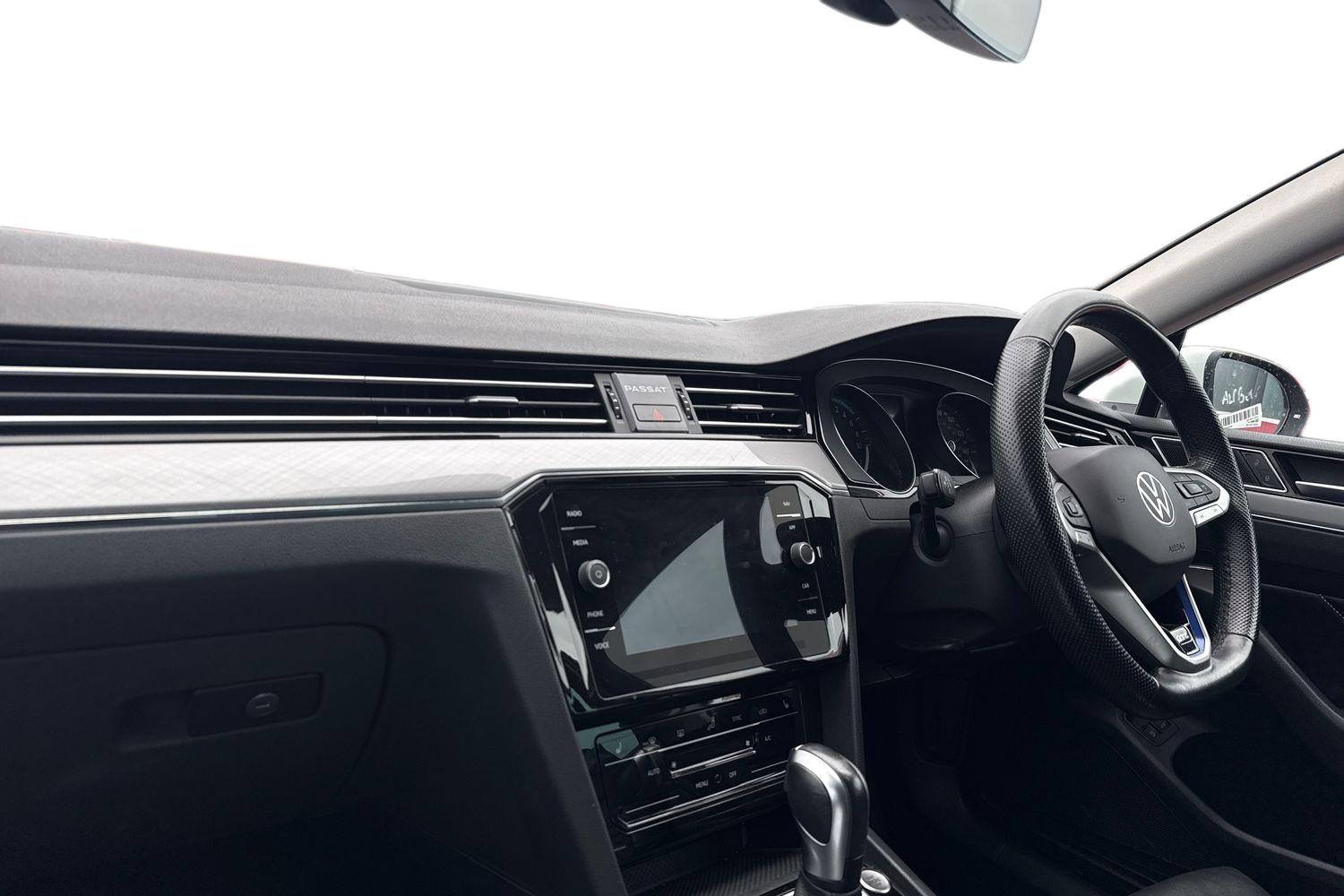 Used Volkswagen Passat 2021 for sale - 77514965: Photo 4