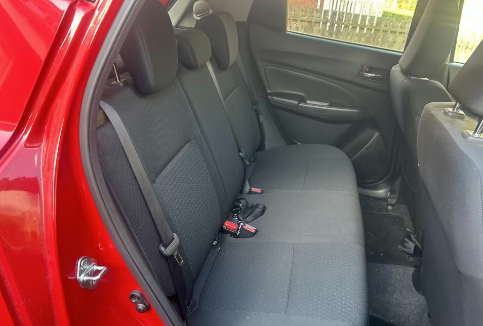 Used Suzuki Swift 2019 for sale - 77361888: Photo 4