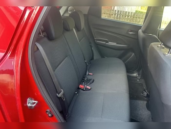 Used Suzuki Swift 2019 for sale - 77361888: Photo