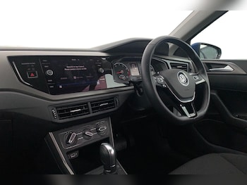 Used Volkswagen Polo 2019 for sale - 75418286: Photo
