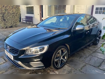 Used Volvo S60 2018 for sale - 77275474: Photo