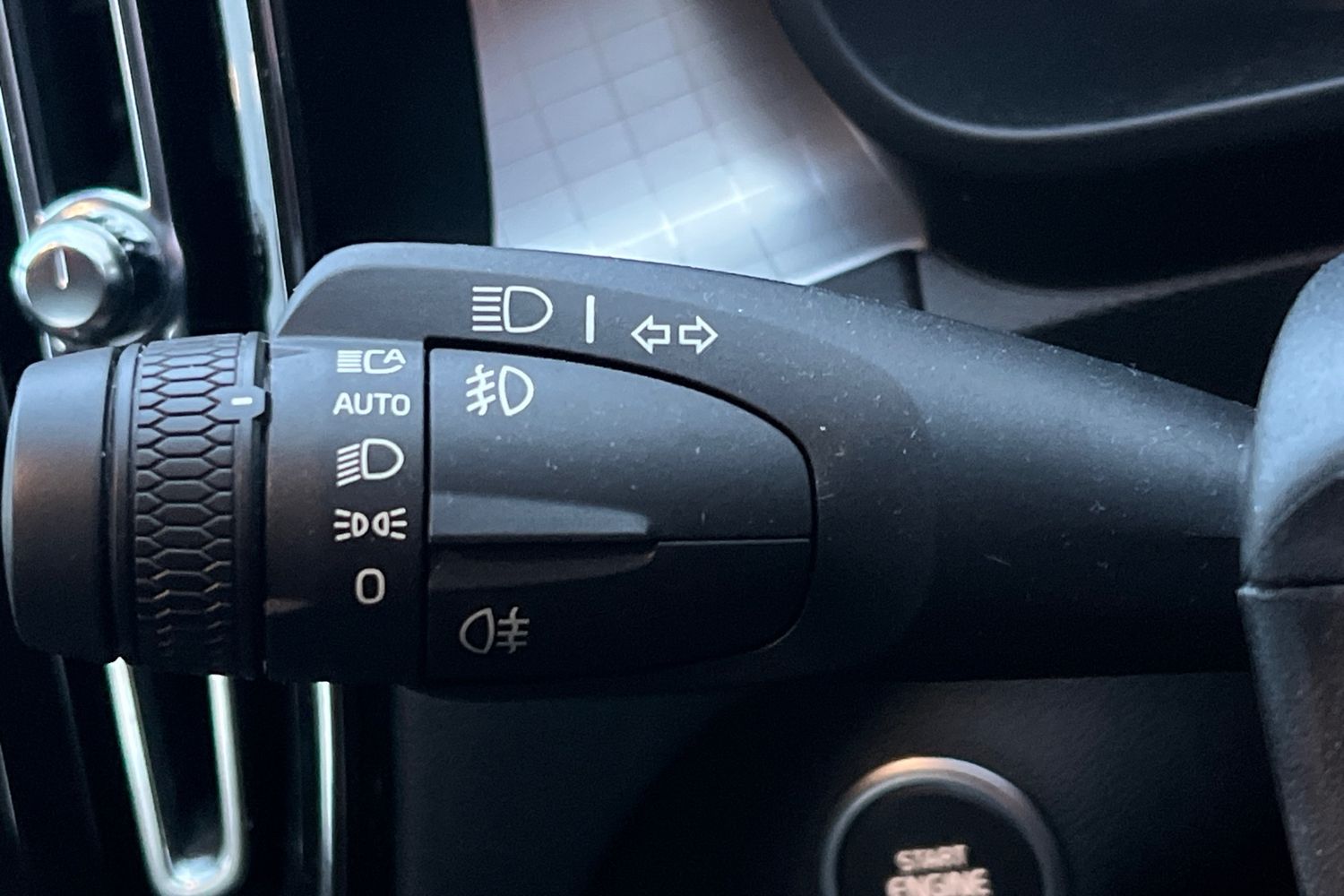 Used Volvo XC40 2022 for sale - 76876089: Photo 13