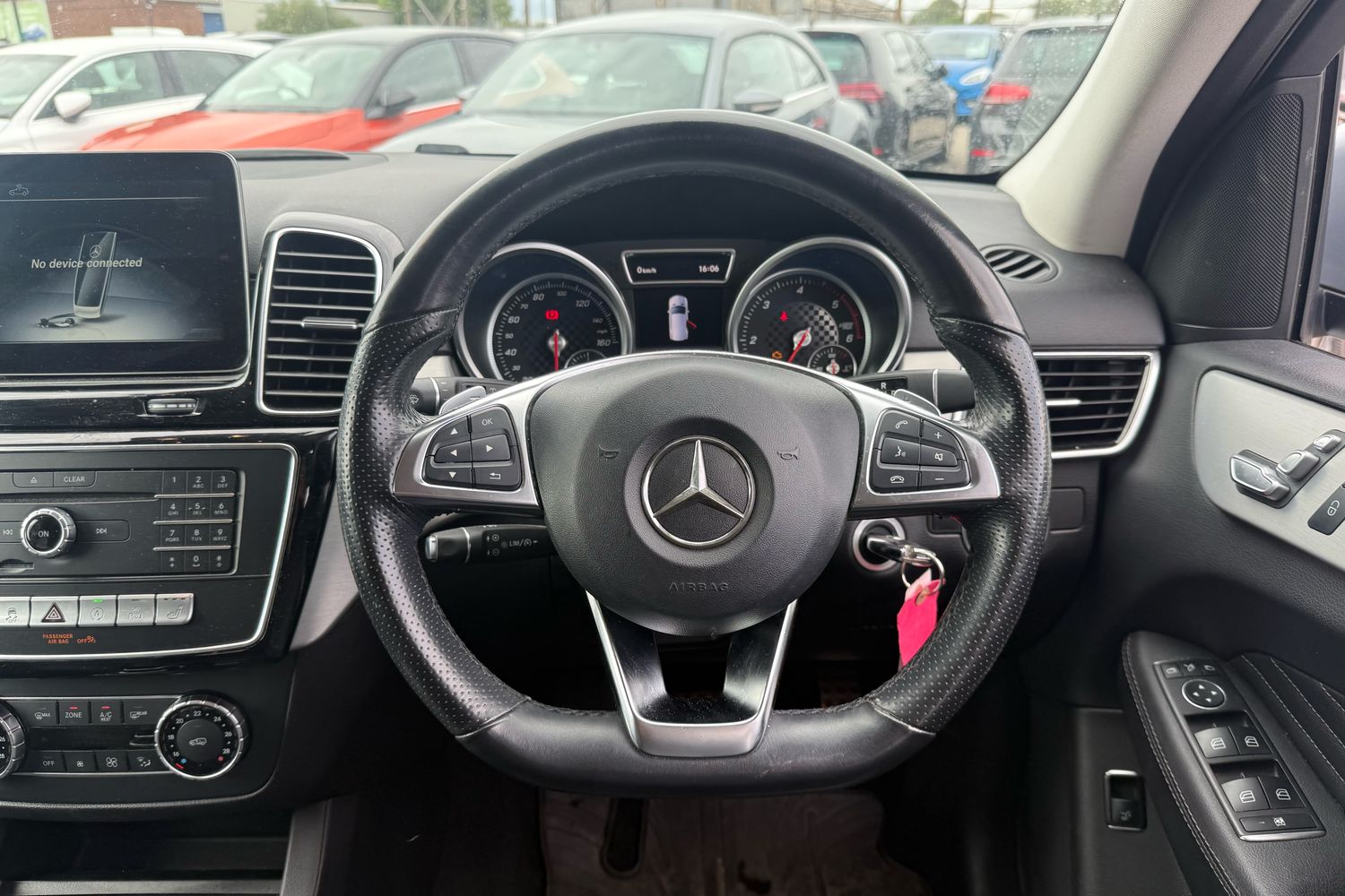 Used Mercedes-Benz GLE-Class 2017 for sale - 76133757: Photo 10