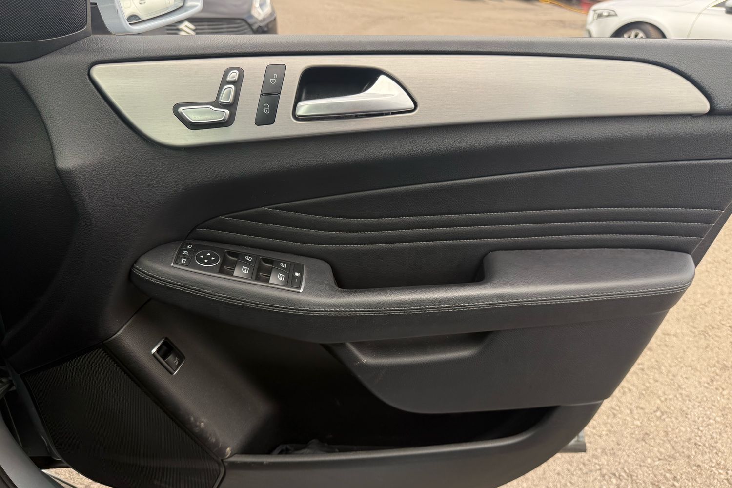 Used Mercedes-Benz GLE-Class 2017 for sale - 76133757: Photo 12