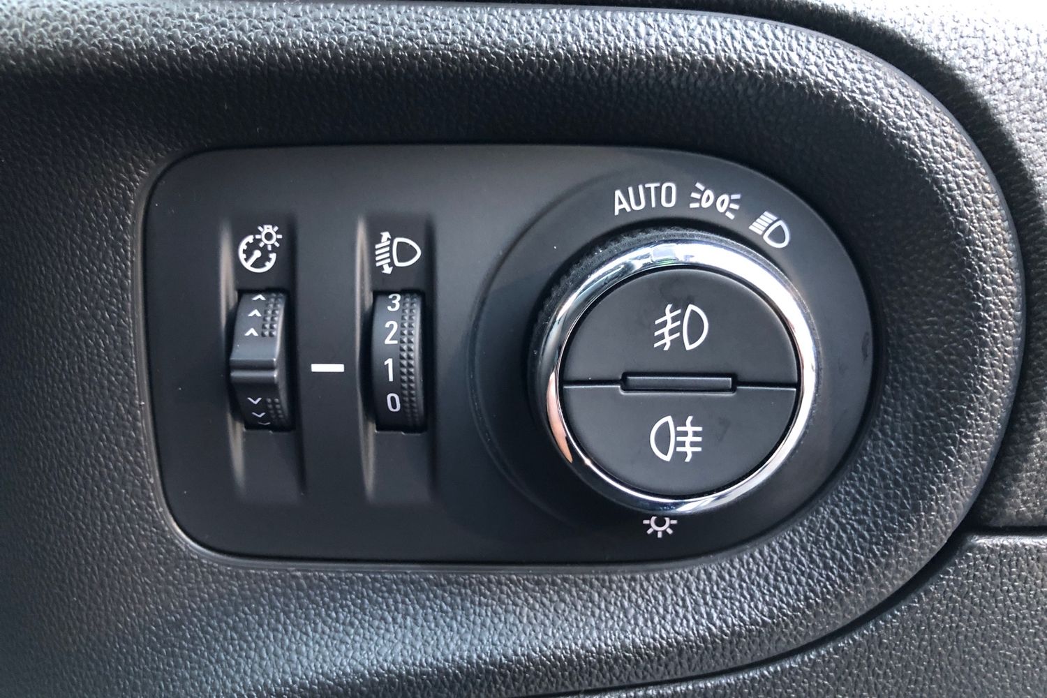 Used Vauxhall Grandland X 2018 for sale - 76421481: Photo 14