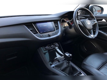 Used Vauxhall Grandland X 2018 for sale - 76421481: Photo