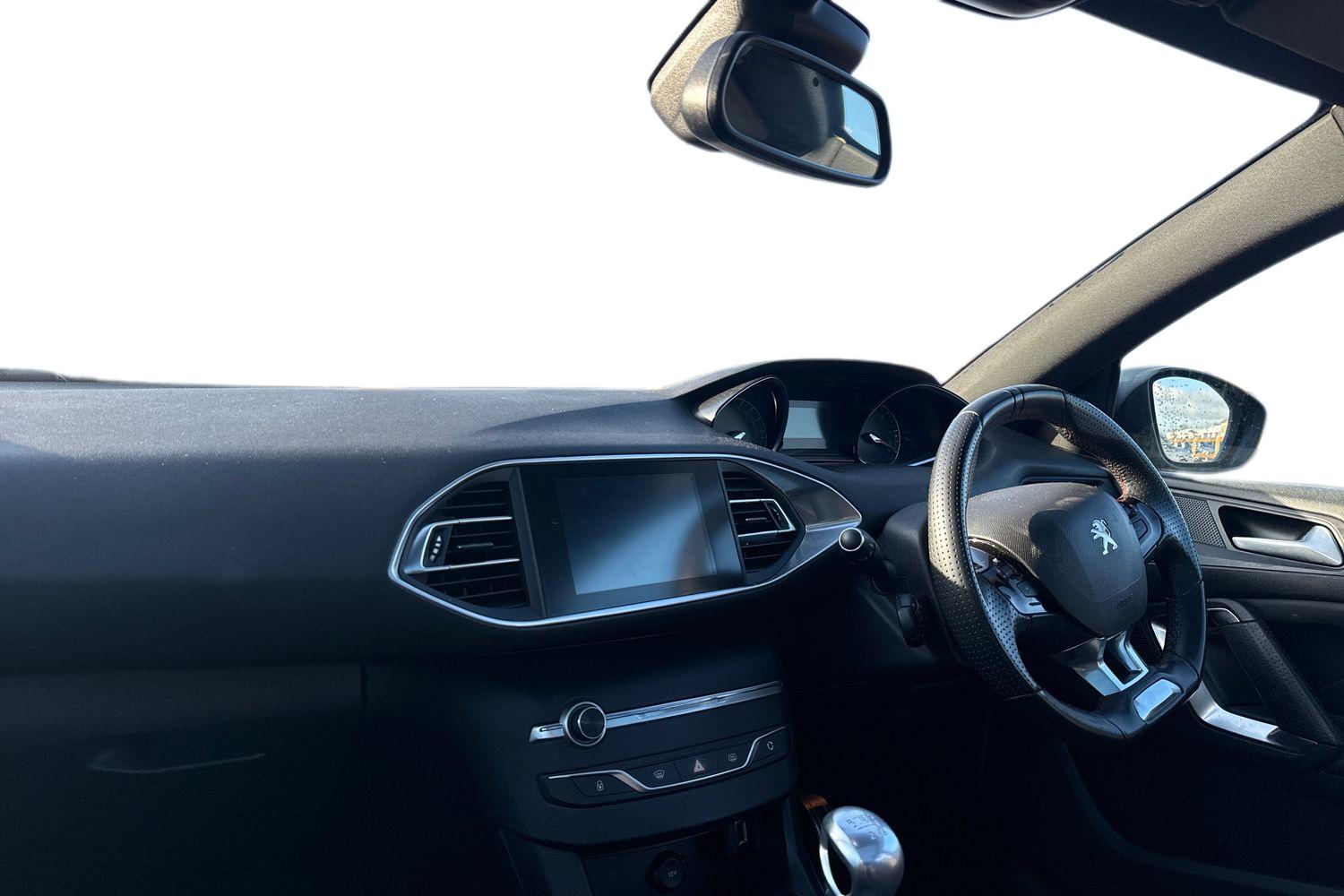 Used Peugeot 308 2018 for sale - 77398063: Photo 4