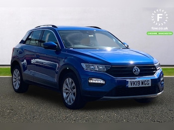 Used Volkswagen T-Roc 2019 for sale - 78961232: Photo