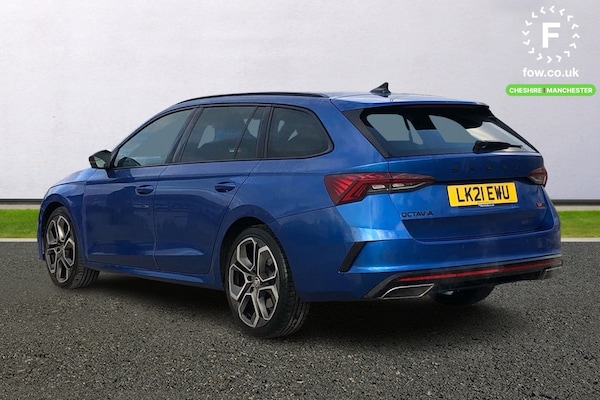 Used Skoda Octavia 2021 for sale - 76288110: Photo 2