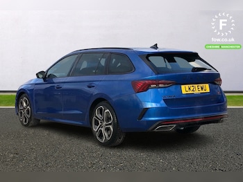 Used Skoda Octavia 2021 for sale - 76288110: Photo 2