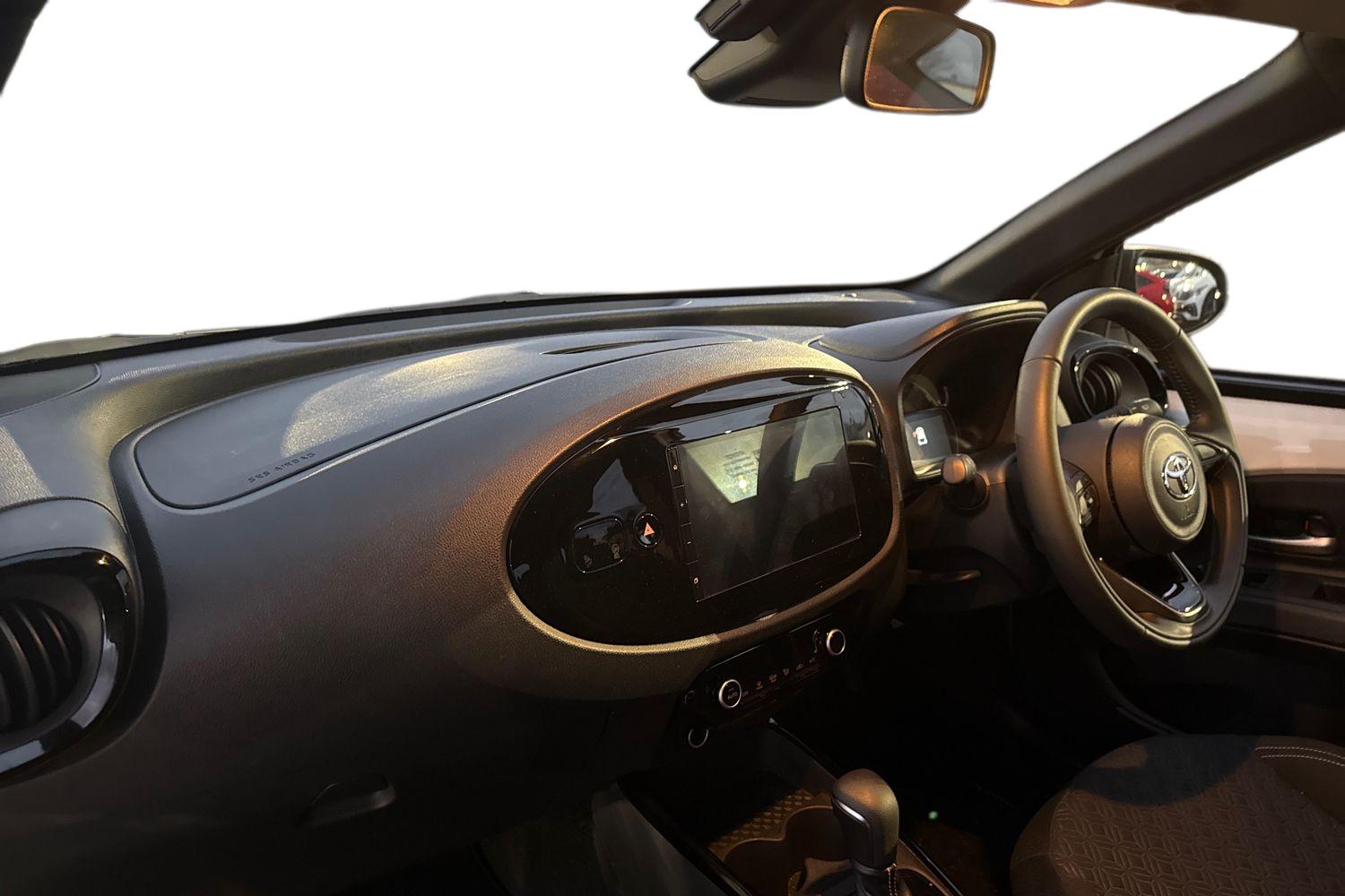 Used Toyota Aygo X 2025 for sale - 76876125: Photo 4