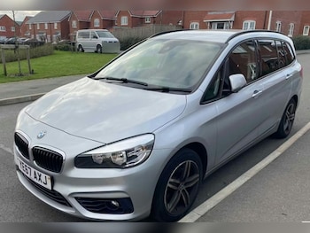 Used BMW 2 Series 2017 for sale - 77327410: Photo