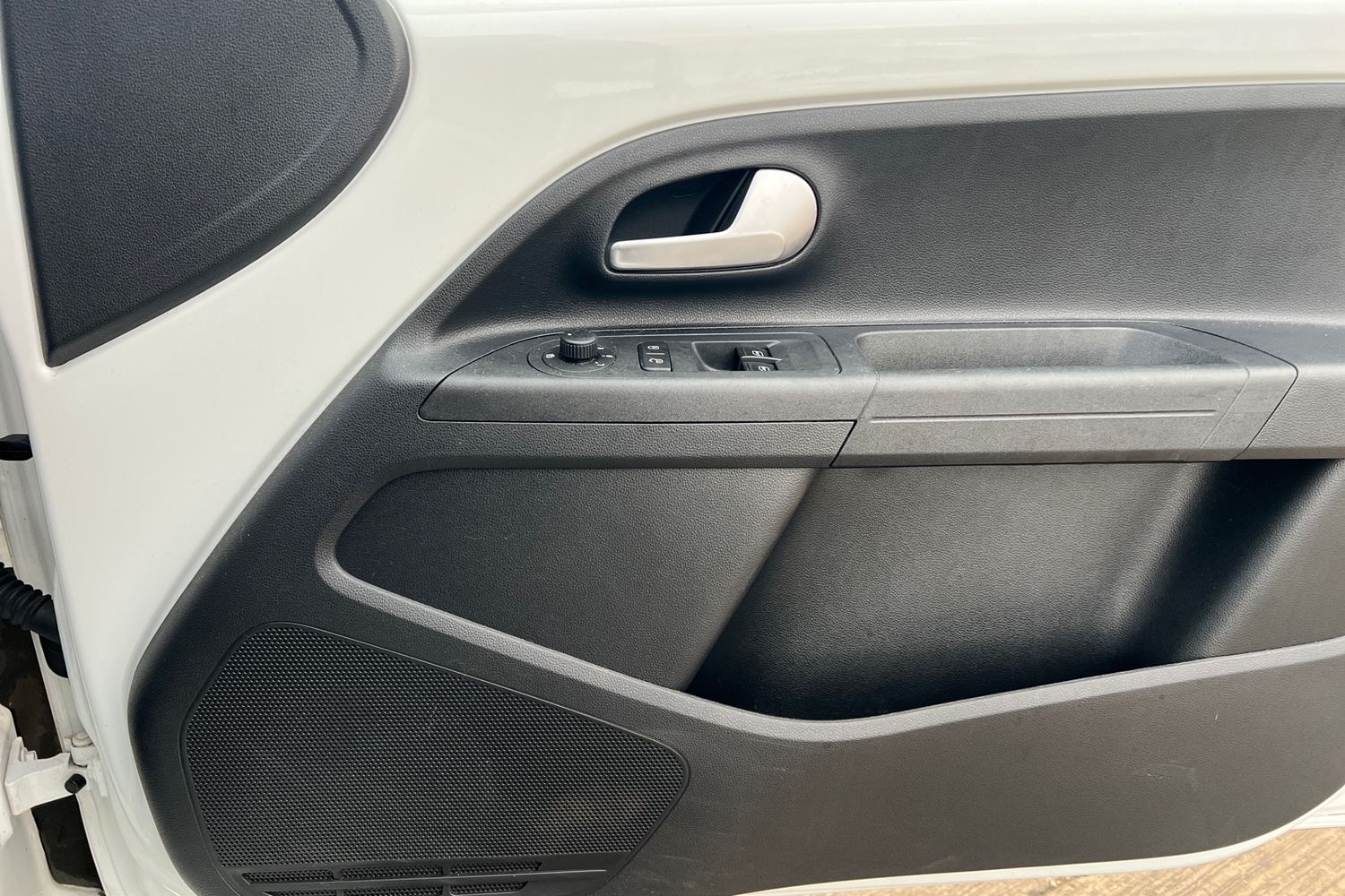 Used Volkswagen up! 2020 for sale - 76972750: Photo 14