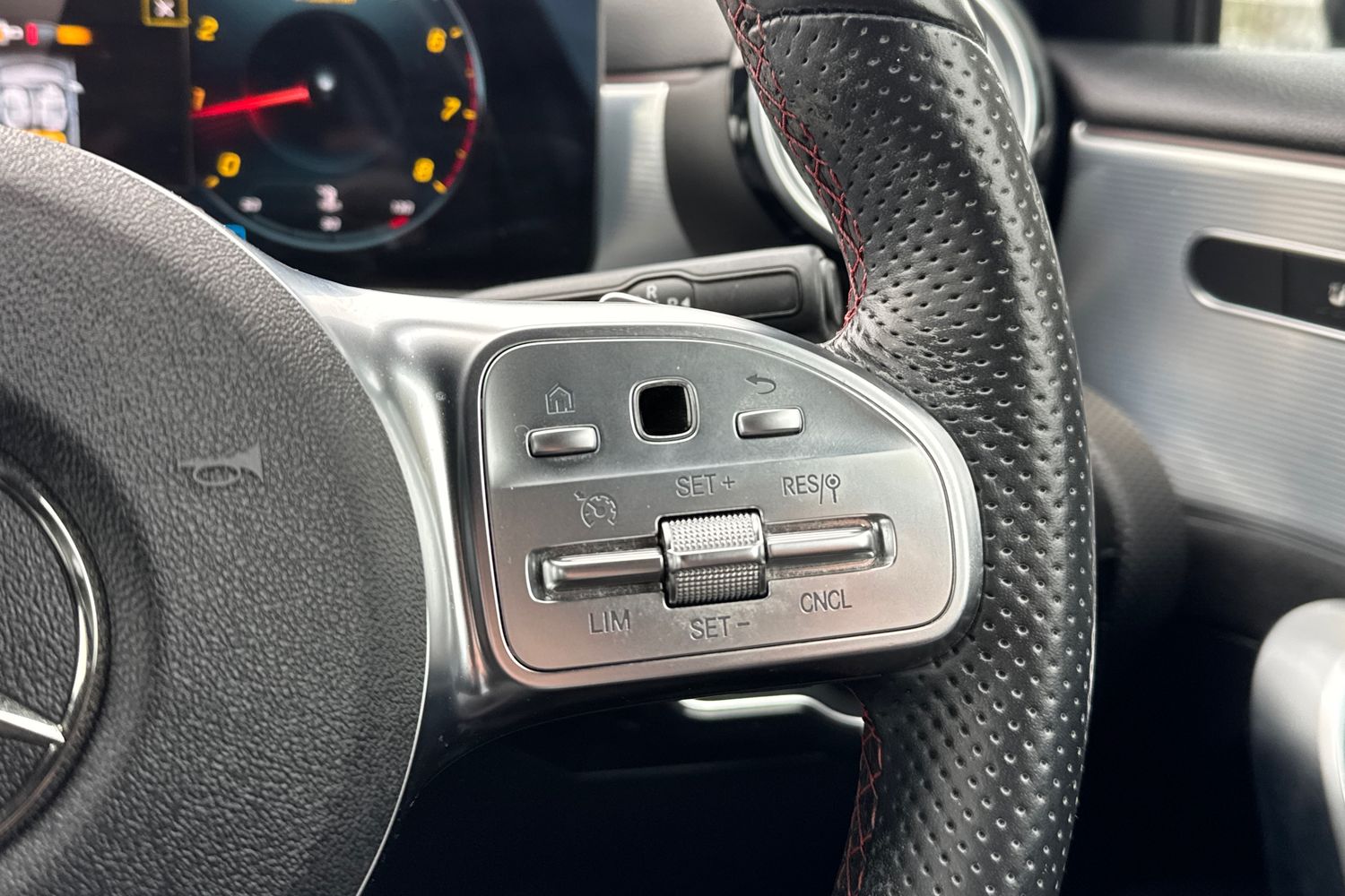 Used Mercedes-Benz A-Class 2022 for sale - 76253281: Photo 10