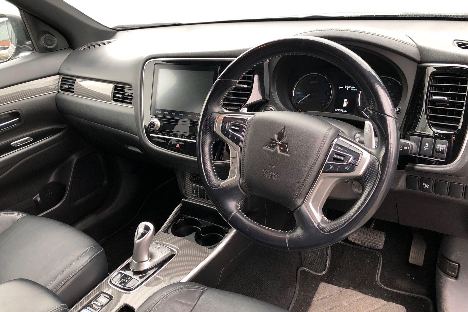 Used Mitsubishi Outlander 2021 for sale - 77680092: Photo 3