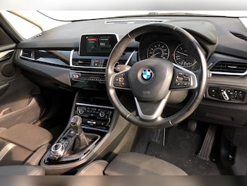 Used BMW 2 Series 2017 for sale - 75499334: Photo