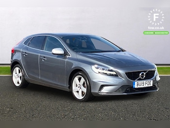 Used Volvo V40 2019 for sale - 79301789: Photo