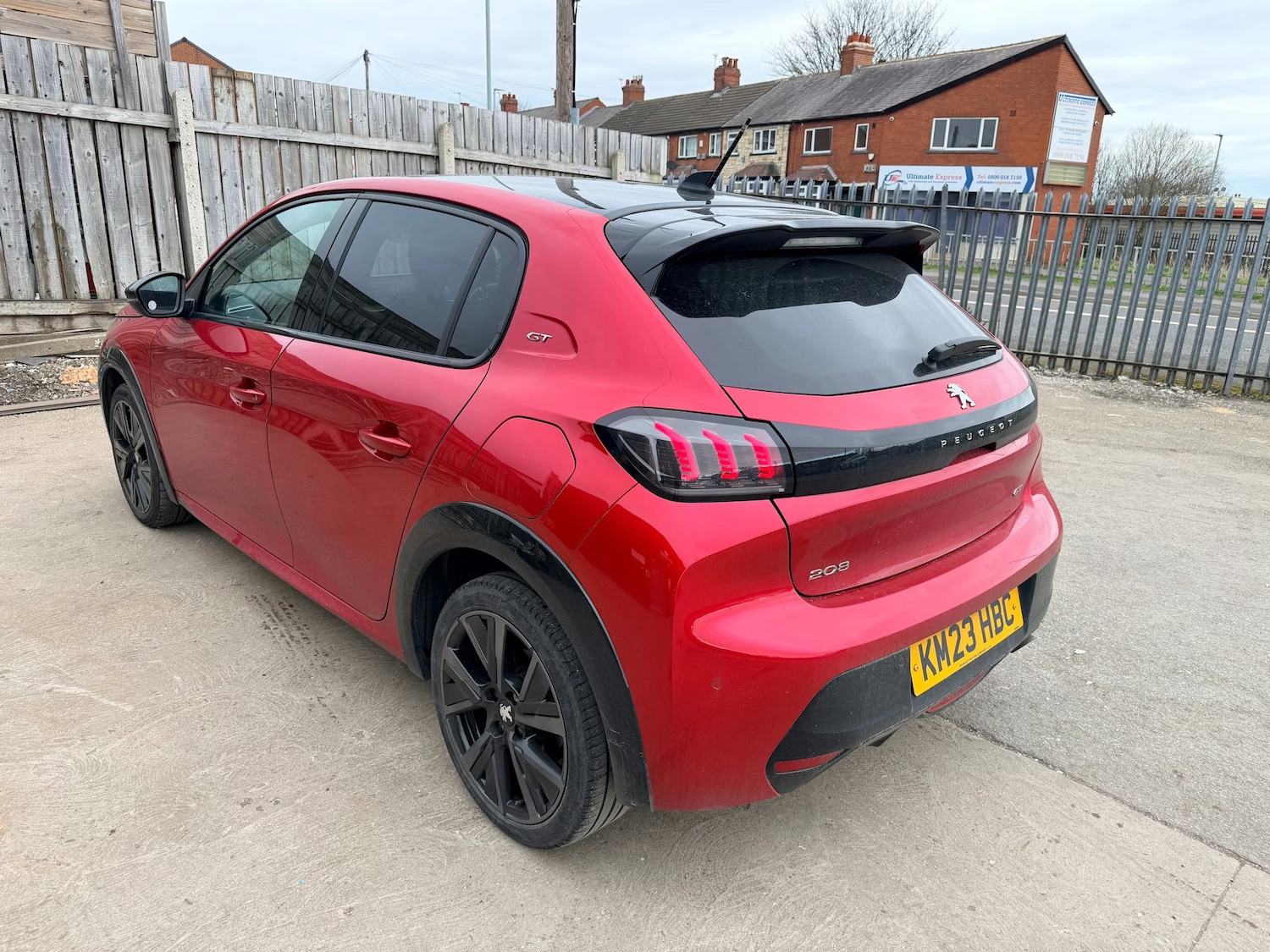 Used Peugeot 208 2023 for sale - 77886459: Photo 3